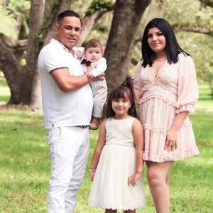 Meet your Posher, Leoni